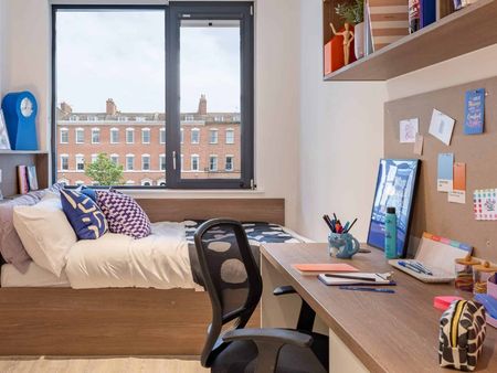 Platinum Studio - Photo 4