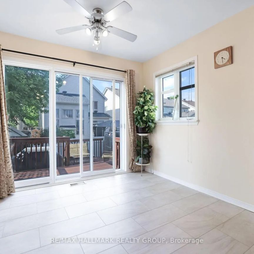 144 DEERCROFT AVENUE - Photo 1