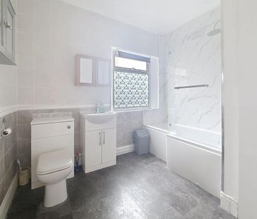 2 bedroom terraced house to rent - Photo 6