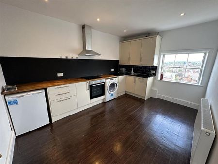1 bedroom apartment to rent - Photo 4