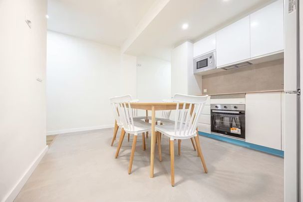 Carrer de lEscultor Josep Capuz, Valencia, Valencian Community 46004 - Photo 1