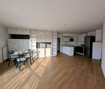 Location Appartement 4 pièces 82m² - Photo 5