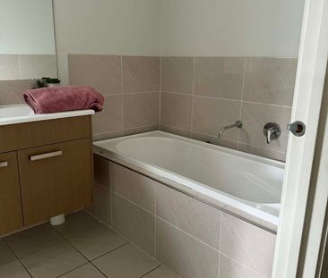 Gregory Hills - Photo 5