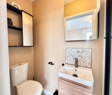 1 bedroom flat to rent - Photo 6