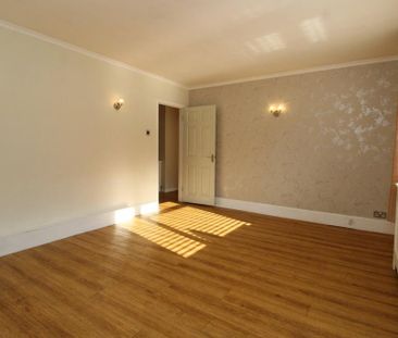 4 bedroom detached house to rent - Photo 6