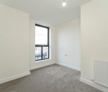Apt 10, 158 Holywood Road, Belfast, BT4 1TB - Photo 2