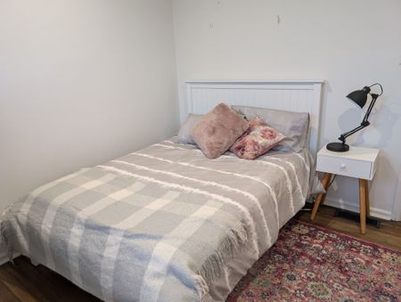 Brighton East - Photo 2