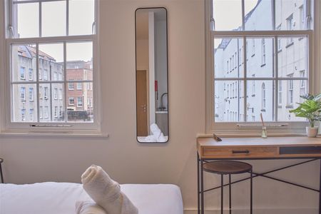 Bond Street, Bristol - Photo 5