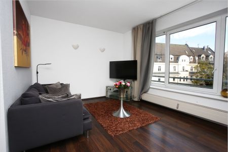 2 Zimmer in Düsseldorf - Photo 4