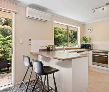 Immaculate Family-Friendly Brick & Tile Home - Photo 3