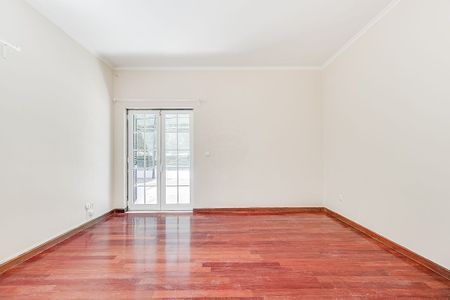 Moradia T4 em Lisboa - Photo 2