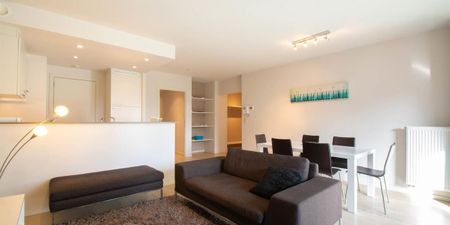 Appartement te huur in Etterbeek voor € 1.650 met 2 slaapkamers - Photo 2
