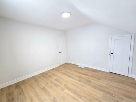 For Lease - 129 Durham Street Unit# Unit 2, Port Colborne, Ontario - Photo 2