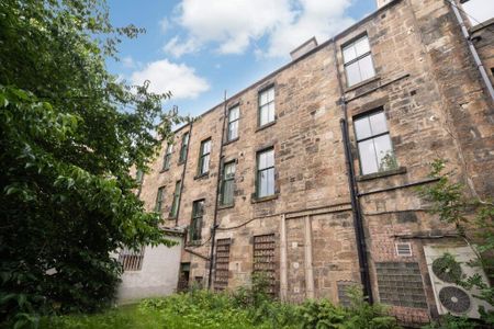 3 bedroom flat to rent - Photo 5