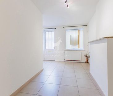 Huis te huur in Fayt-Lez-Manage - Photo 2