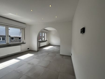 APPARTEMENT 1ERE OCCUPATION - Overijse - Photo 2