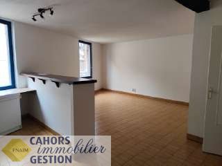 Location Appartement 2 pièces 45m² CAHORS 46000 - Photo 4