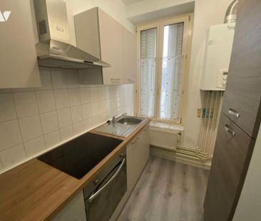 F2 rue de LAXOU - Photo 2