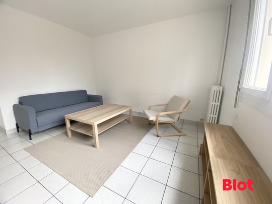Location Appartement 4 pièces 67m² RENNES 35000 - Photo 1