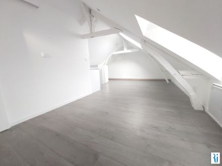 Location Appartement 1 pièce 18m² LE MESNIL ESNARD 76240 - Photo 3