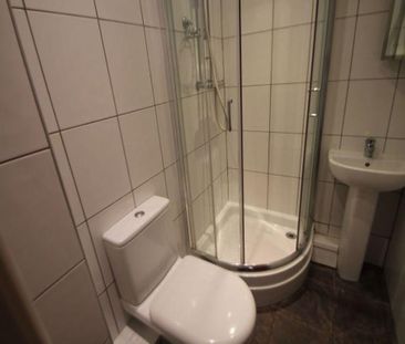 4 bedroom house to rent - Photo 2