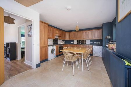 2 Meadow View, Drumbeg Road, Lisburn, BT27 5WD - Photo 5