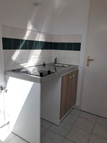 Location Appartement 2 pièces 34m² - Photo 2