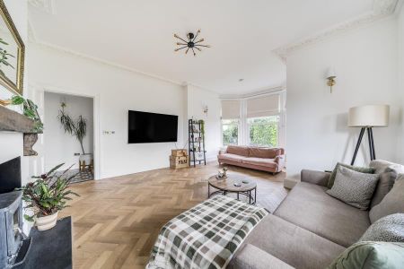 St Johns Rise, Woking, Surrey , GU21 - Photo 2
