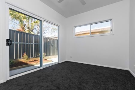 4 Prince Street, Belmont North NSW 2280 - Photo 5