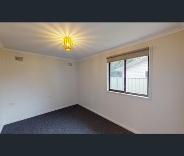 3 BEDROOM HOME FOR LEASE - Photo 2