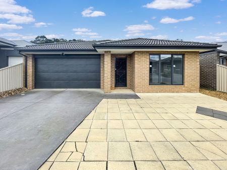 11 Fairy Wren Circuit, Mount Clear - Photo 2