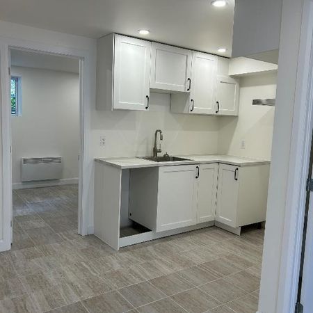 3 1/2 à louer à Sutton - Photo 3