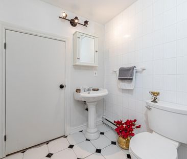 For Lease - 68 Direzze Court Unit# Bsmt, Richmond Hill, Ontario - Photo 6