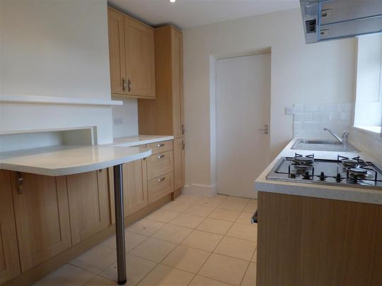 2 bedroom house to rent - Photo 1