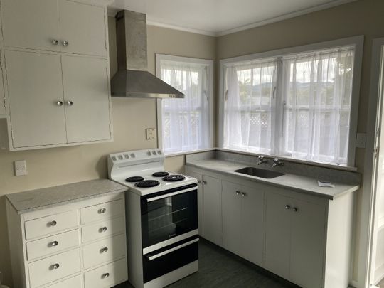 2 Bedroom Flat in Great Location - Photo 1