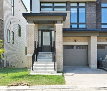 For Lease - 733 Heathrow Path, Oshawa, Ontario - Photo 2