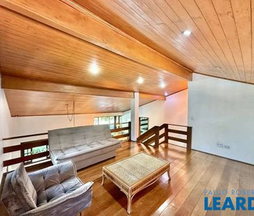 Casa Em Condomínio - Foto 1