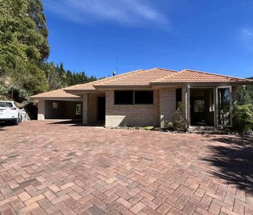 Tranquil living with room to breathe - Photo 3