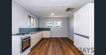 22 Kyrie Avenue, Mount Isa - Photo 5