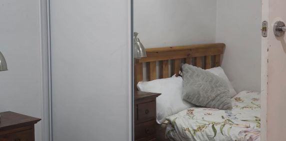 Plympton Park - Photo 2