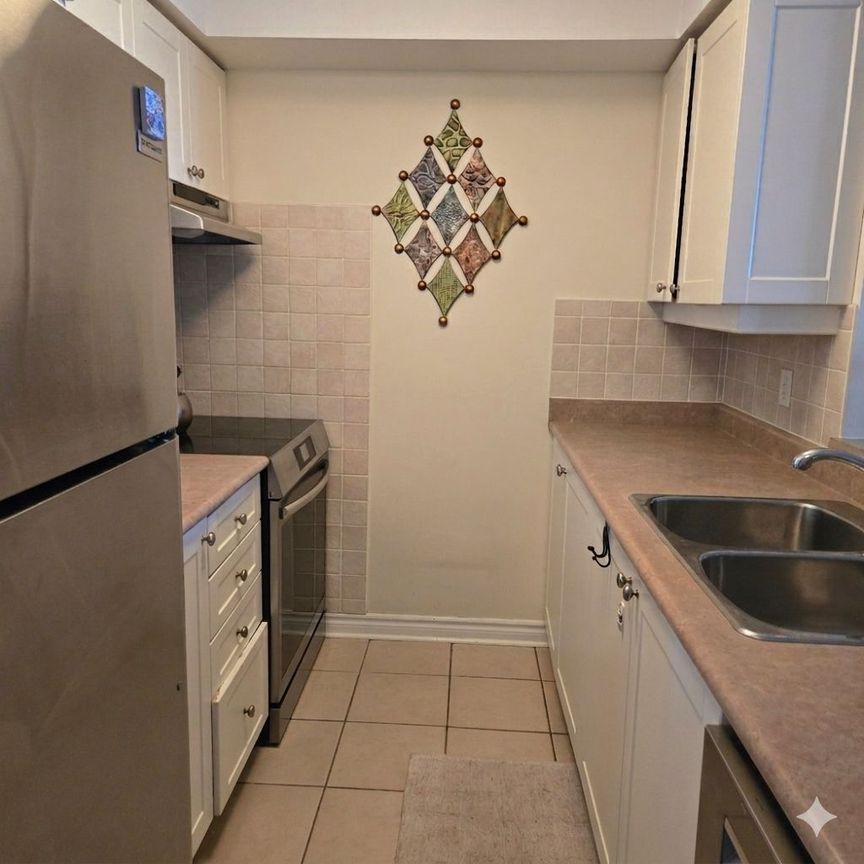 For Lease - 70 High Park Avenue Unit# 1007, Toronto, Ontario - Photo 1