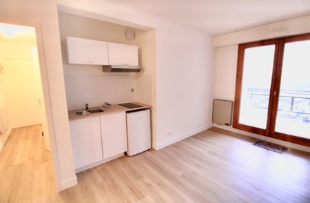 Location Appartement 1 pièce 27m² NANTES 44000 - Photo 2
