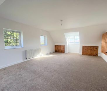 3 bedroom detached house to rent - Photo 4