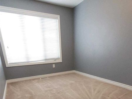 For Lease - 25 Agava Street, Brampton, Ontario - Photo 4