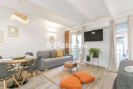 Estudio en alquiler en Carrer de les Carretes, 75, cerca de Carrer de l' Arc de Sant Pau - Photo 2