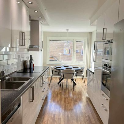 Axel Oxenstiernas Gata, Västerås - Photo 1