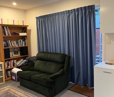 Self contained granny flat - Photo 2