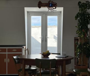 3 bedroom apartment to rent - Photo 1