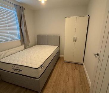 Newly Refurbished, 91A Ravenhill Road, Belfast, BT6 8DQ - Photo 5