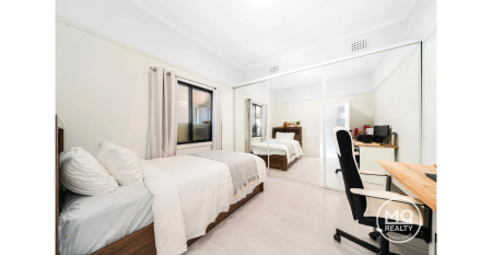 3 Bedroom Family Home in Silverwater - Photo 2